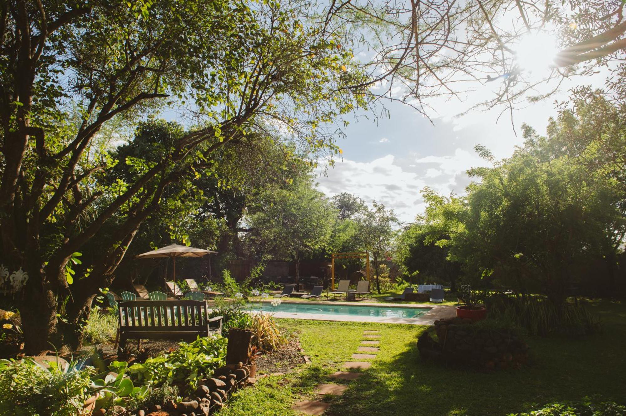 Biweda Nguni Lodge&B&B Mkuze Exterior foto